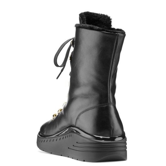 Stuart Weitzman OCEANE Lace Up Shearling Boots sz 7 NEW in original box! $750 - Picture 3 of 11